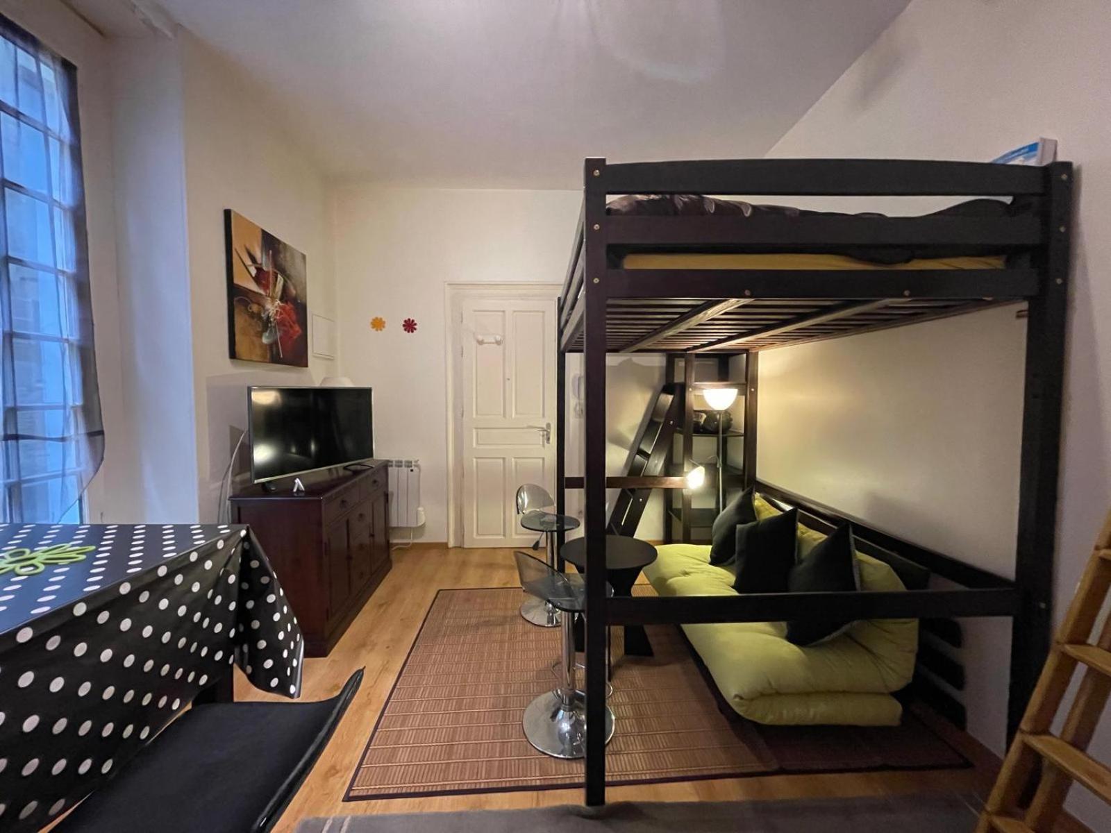 Centre Apartment
